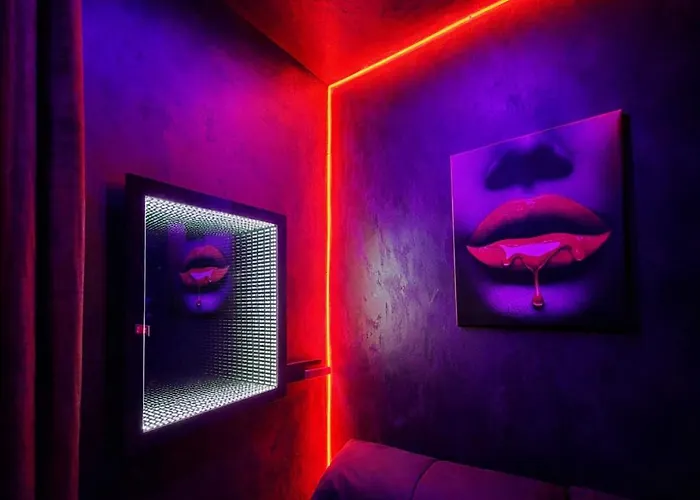 Homestay Bucharest Love Room