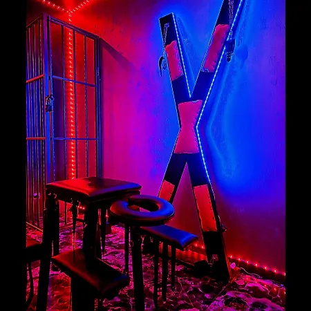 Bucharest Love Room *